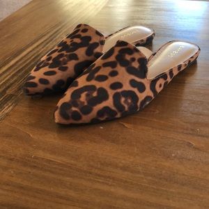Bamboo Leopard Print Mules